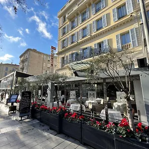 Monsigny Hotel