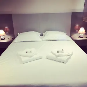 Serafina Apartements Apart-hotel